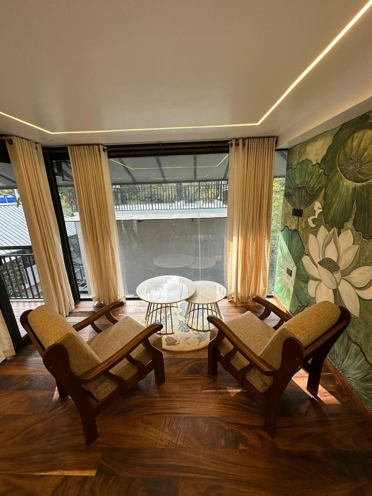 Mickey Homestay Thekkady Exterior photo